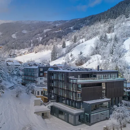 Der Waldhof ホテル ツェル アム ゼー