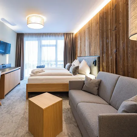 Der Waldhof Hotel 4*