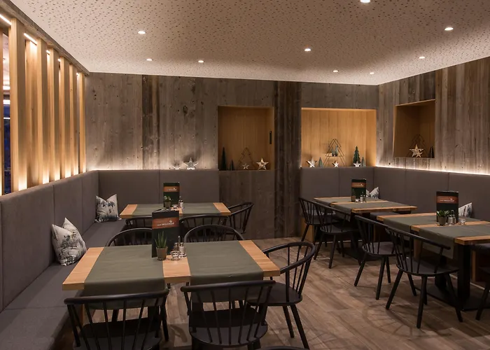 Der Waldhof 4* Целль-ам-Зе