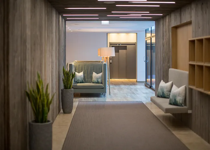 Der Waldhof Отель 4*