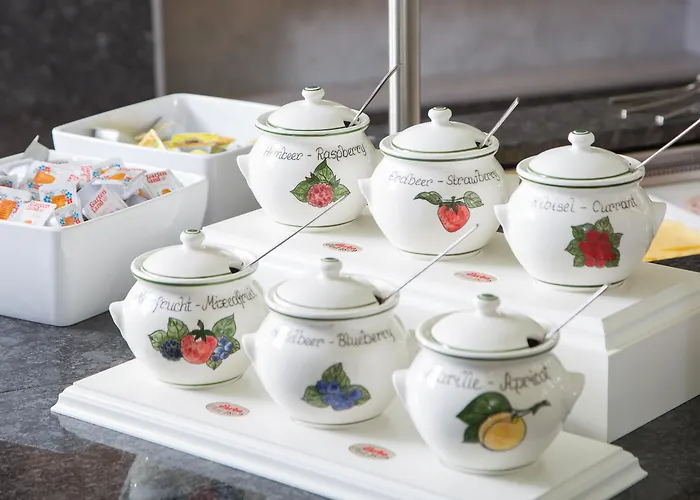 Der Waldhof Отель