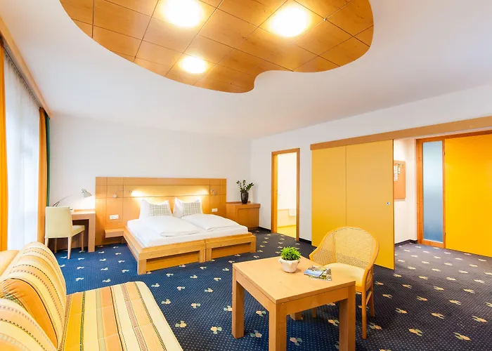 Der Waldhof Целль-ам-Зе