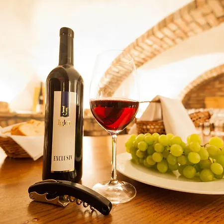 Der Waldhof Hotell 4*