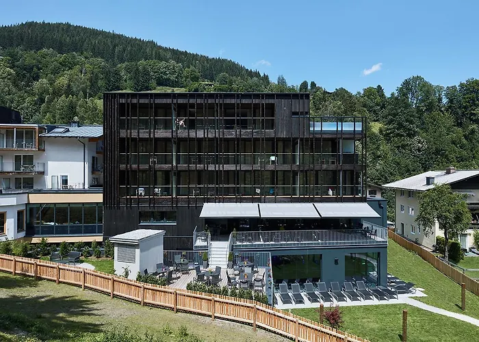 Hotel Der Waldhof Zell am See